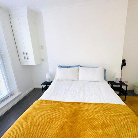 A Modern 2 Bedroom Seaside Apartment Hastings Exterior photo